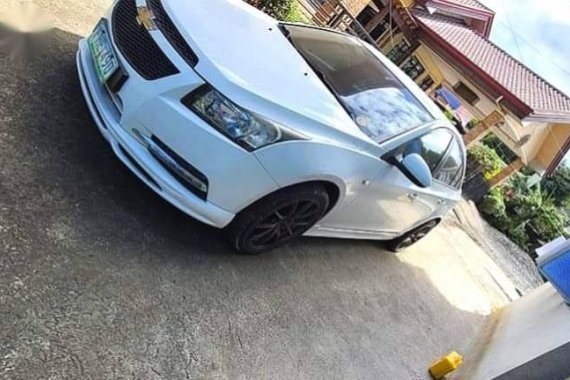 Selling White Chevrolet Cruze 2011 in Marikina