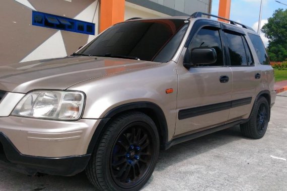 Silver Honda CR-V 1998 for sale in Quezon