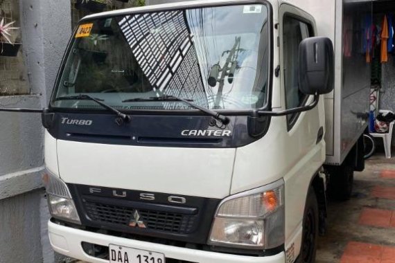 White Mitsubishi Fuso 2017 for sale in Quezon