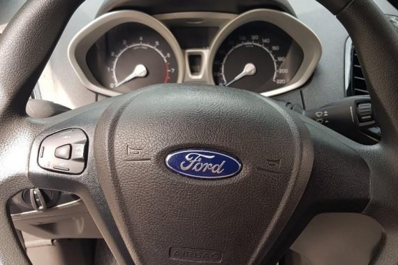 Selling Black Ford Ecosport 2017 in Las Pinas