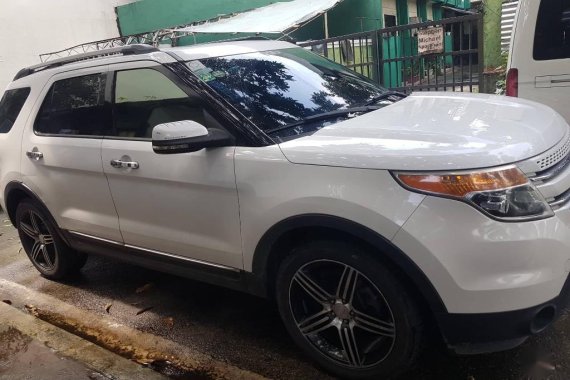 Ford Explorer Auto 2012