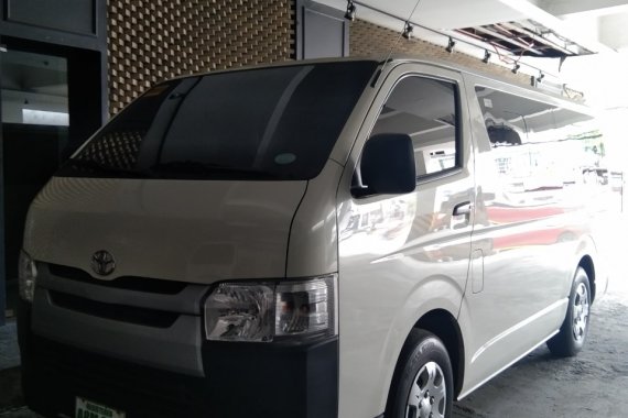 RUSH SALE HIACE 2019 year model