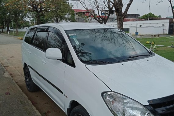 Toyota Innova 2006 J manual / diesel for sale