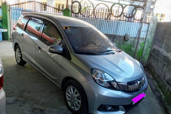 2015 V CVT Honda Mobilio 