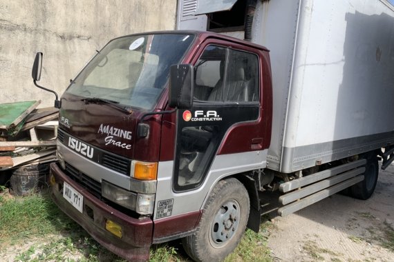 Isuzu Elf 1999