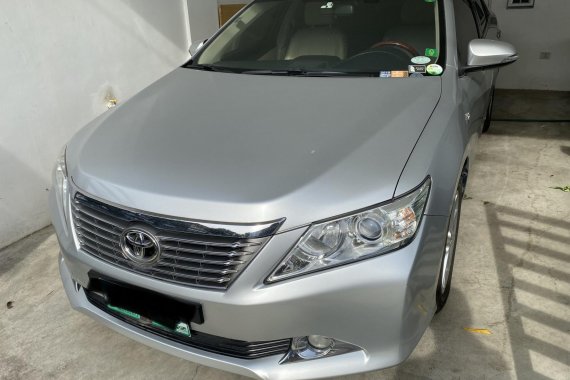 Selling 2013 Toyota Camry 2.5V A/T