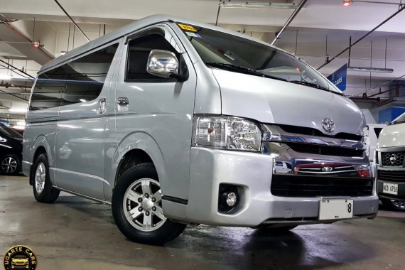 2015 Toyota HiAce GL Grandia 2.5L DSL AT - 12 seater