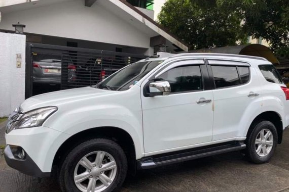 Isuzu MUX 2015 AT Excellent Condition