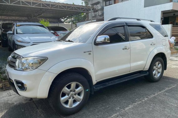 Toyota Fortuner G 2006 AT Gas 4x2 