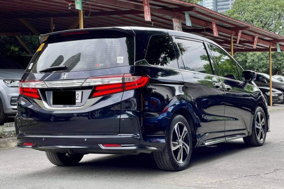 2016 Honda Odyssey Automatic TOP OF THE LINE. 