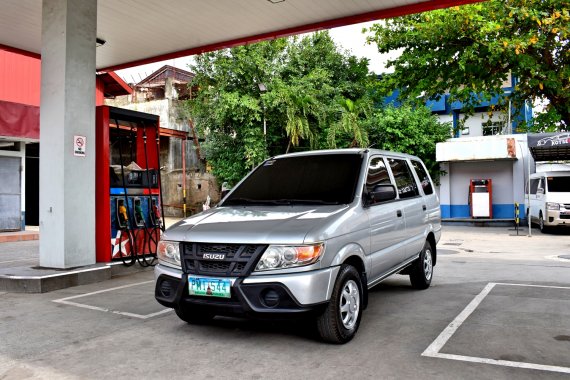 2010 Isuzu Crosswind XL MT 368t  Nego Batangas Area