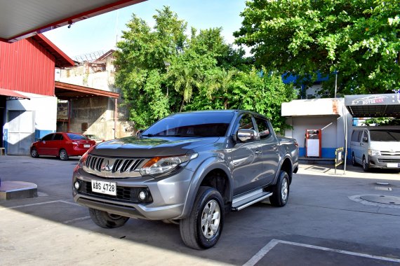 2015 Mitsubishi Strada GLX AT 748t  Nego Batangas Area ( Deisel ) 