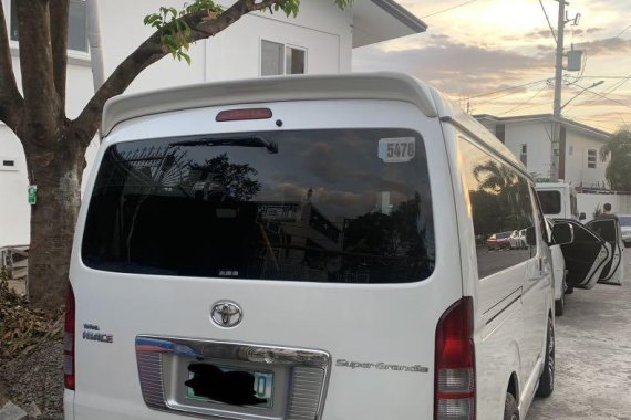 Pearl White Toyota Hiace Super Grandia 