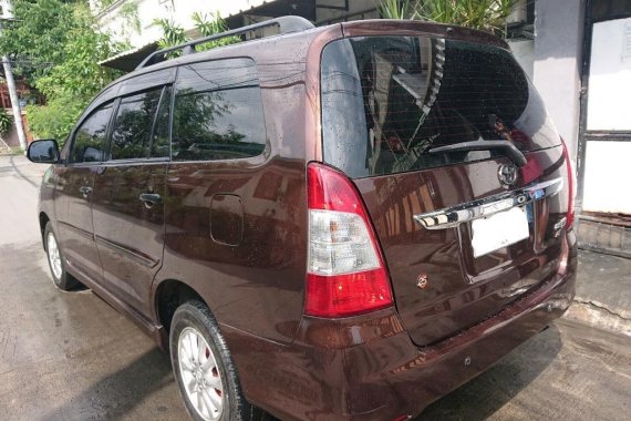 Red Toyota Innova 2014 for sale in Paranaque 