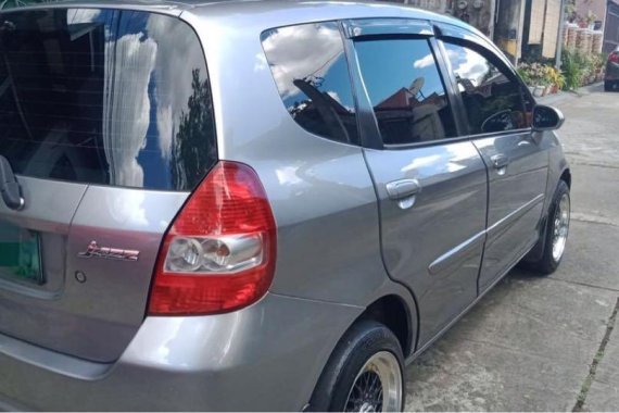 Selling Brightsilver Honda Jazz 2005 in Manila