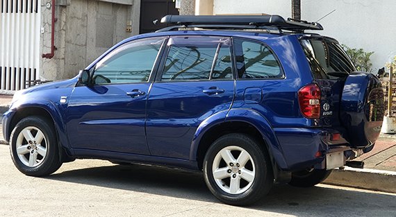 2004 Toyota RAV4  2.5 Premium 4x4 AT for sale in good condition
