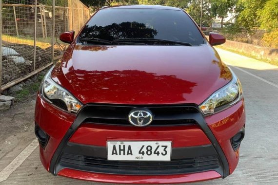 Sell Red 2015 Toyota Yaris Hatchback in Prosperidad