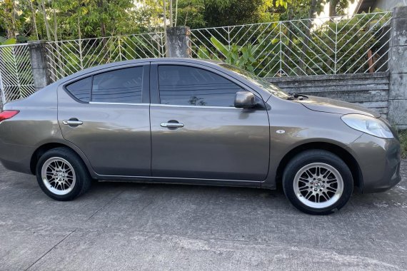 Selling Silver Nissan Almera 2015 in Caloocan