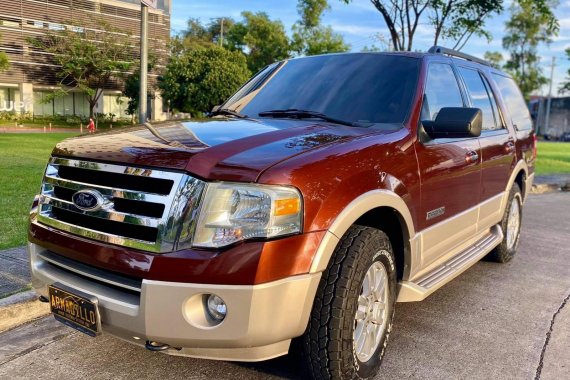 Newly restored Bulletproof Ford expedition eddie bauer 2007