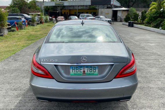 Selling Silver Mercedes-Benz CLS350 2012 in San Juan
