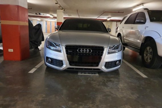 Selling Silver Audi A5 2009 in Makati