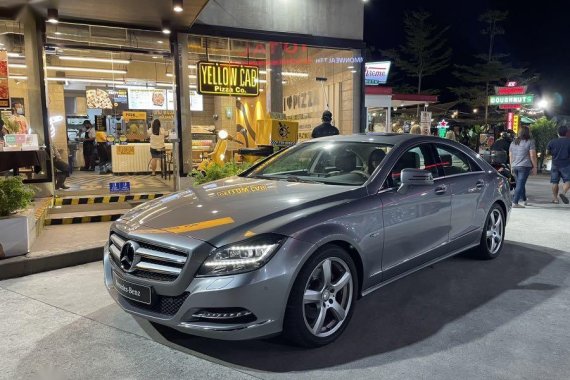 Selling Silver Mercedes-Benz CLS350 2012 in San Juan