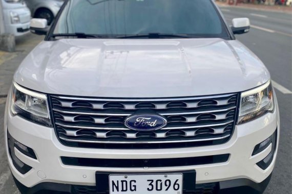 Selling White Ford Explorer 2017 in Quezon