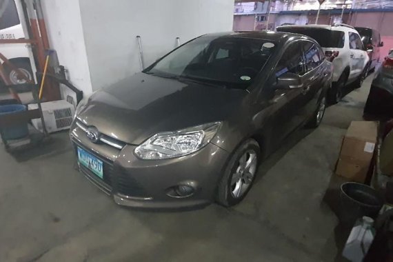 Grey Ford Focus 2013 for sale in Pasig 