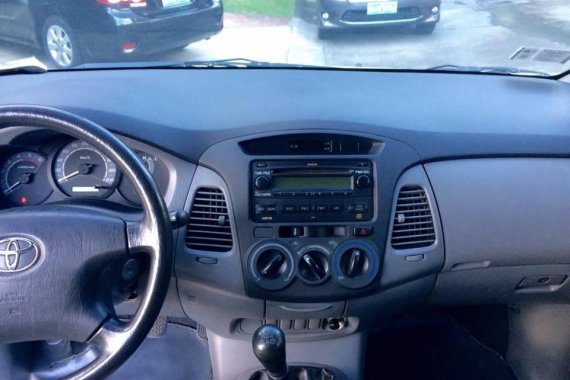 Silver Toyota Innova 2008 for sale in San Juan City