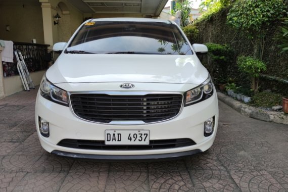 White Kia Carnival 2017 for sale in San Juan