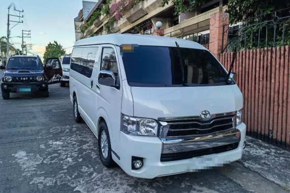 Toyota Hiace Super Grandia 2018