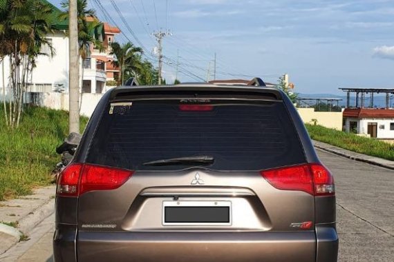  Mitsubishi Montero 2016