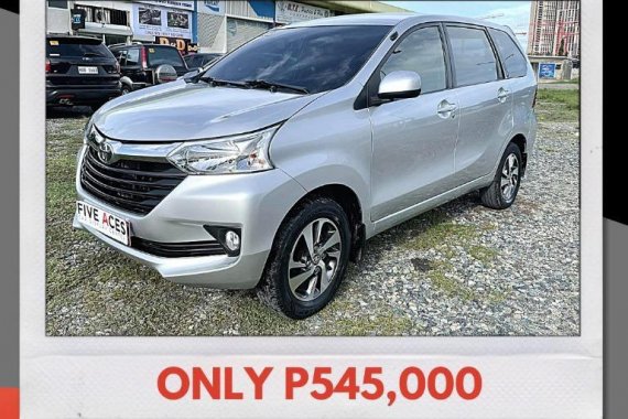 Selling Brightsilver Toyota Avanza 2016 in Mandaue