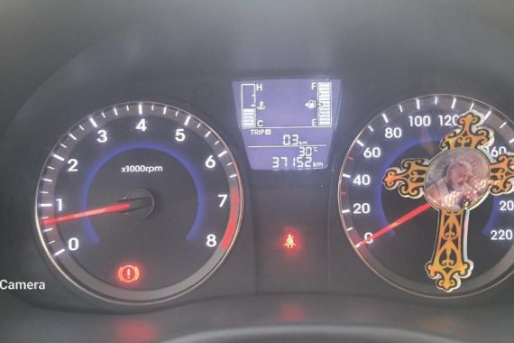 Selling Hyundai Accent 2016 