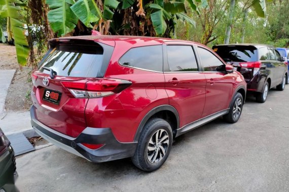 Selling Toyota Rush 2019