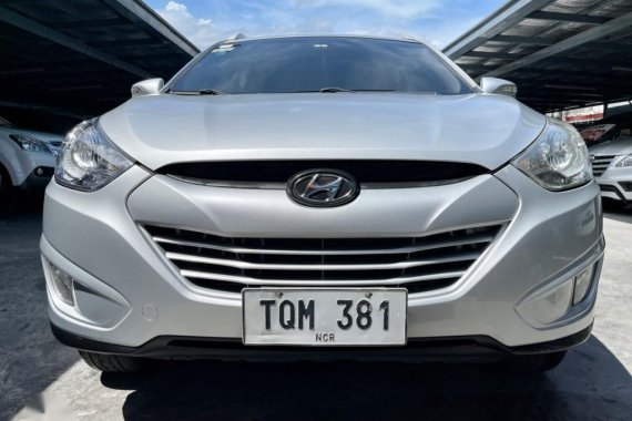 Selling Brightsilver Hyundai Tucson 2012 in Las Pinas