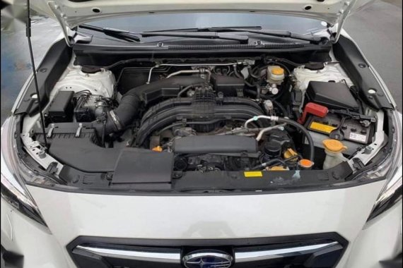 Selling White Subaru Xv 2018