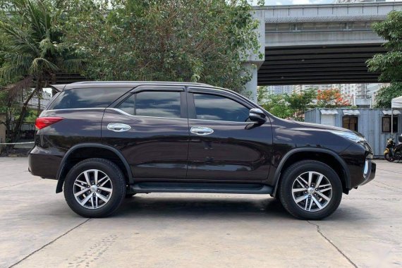 Selling Toyota Fortuner 2017 