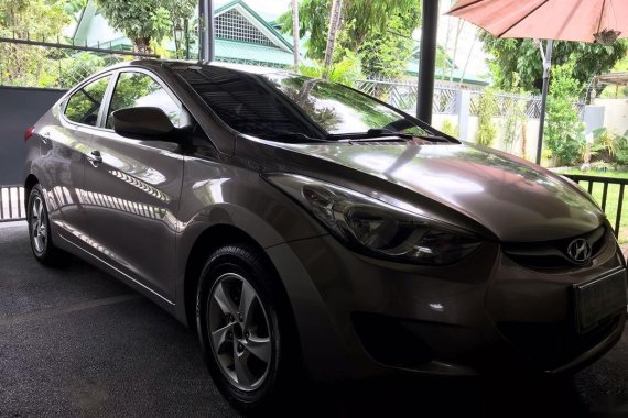 Sell 2012 Hyundai Elantra