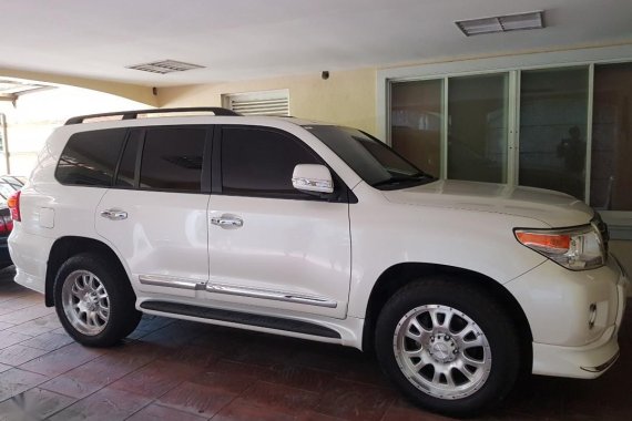 Toyota Land Cruiser 2013