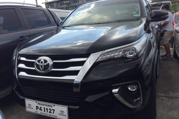 Selling Toyota Fortuner 2020 
