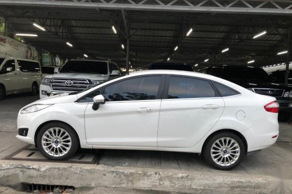 Sell White 2014 Ford Fiesta 