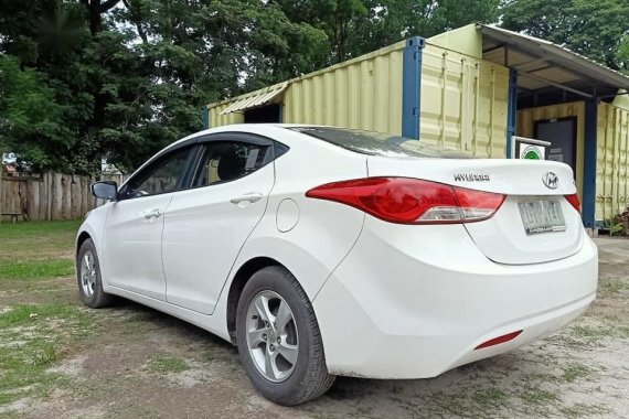 Sell 2012 Hyundai Elantra