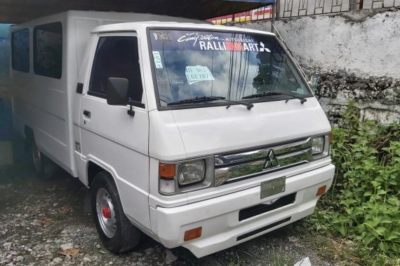 Mitsubishi L300 2007