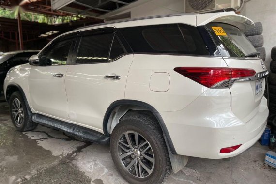 Selling Toyota Fortuner 2018