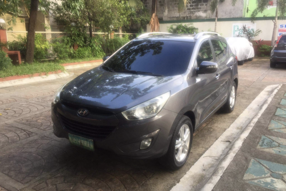 RUSH sale! Grey 2010 Hyundai Tucson SUV / Crossover cheap price