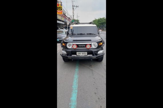 Selling Grey Toyota FJ Cruiser 2016 in Quezon