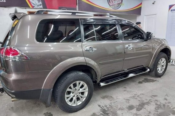 2014 Mitsubishi Montero