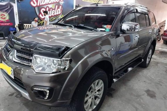 2014 Mitsubishi Montero