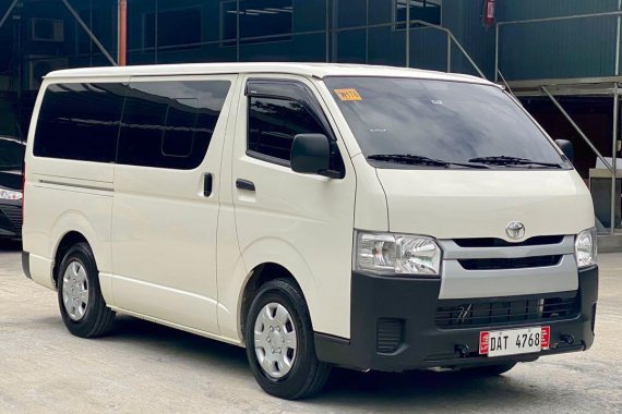 Toyota Hiace 2021 